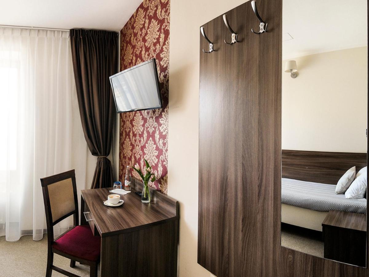 Hotel Dabrowski Auschwitz Exterior foto